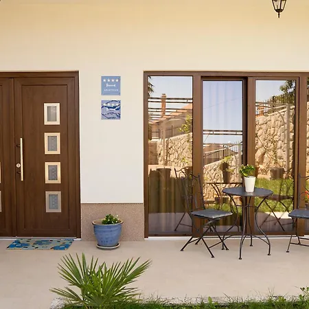 Ika-hills With Beautiful Seaview, Whirlpool And Parking * Opatija